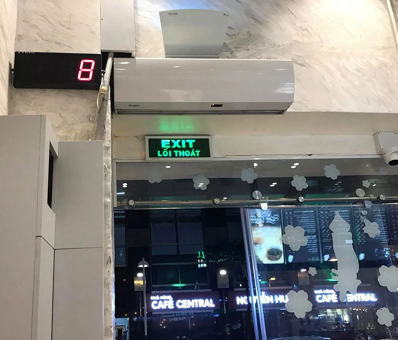 Lưu ngay đơn vị lắp đặt quạt cắt gió cho sảnh tòa nhà Hà Nội chuyên nghiệp